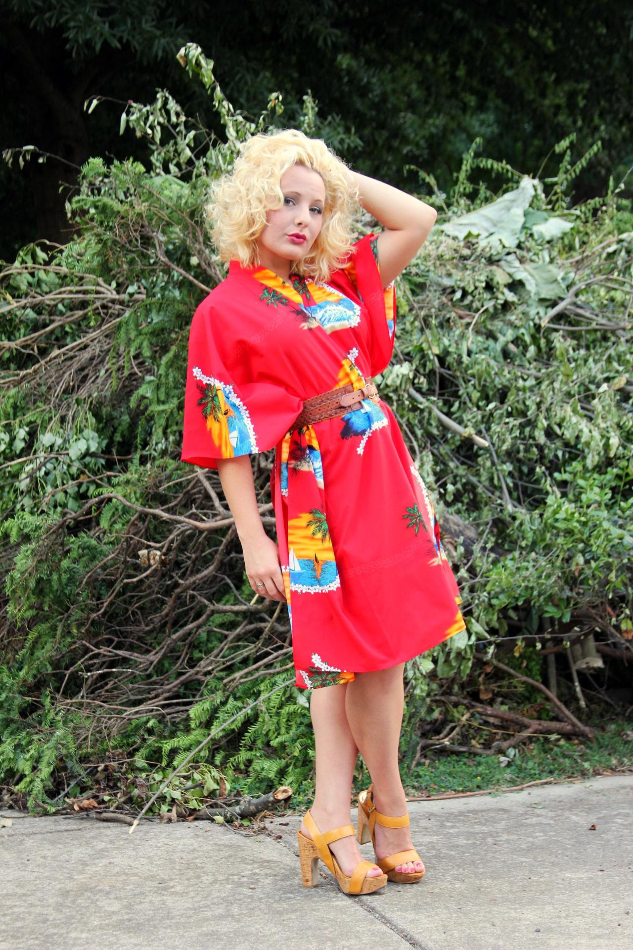 Three Ways To Wear Thursday: Vintage, Statement Kimono